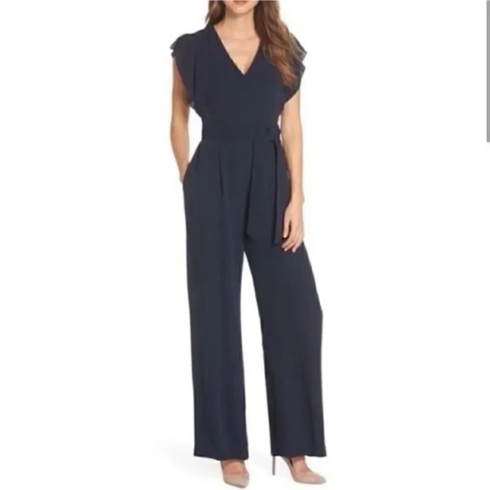 ELIZA J NWT Flutter Sleeve Crepe V Neck Wide Leg
Jumpsuit Navy Size 2